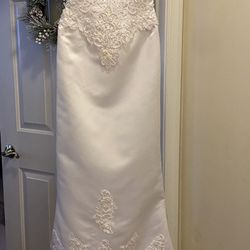 NEW Trumpet Halter Wedding(Bridal) Gown (Dress), Size 10