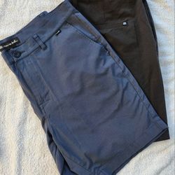 Travis Matthew Golf Shorts Size 36 (Used)