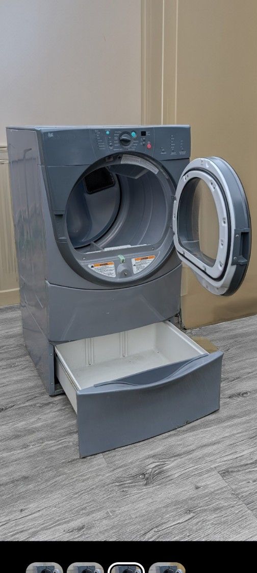 Whirlpool Front Load Dryer (Duet /Electric)