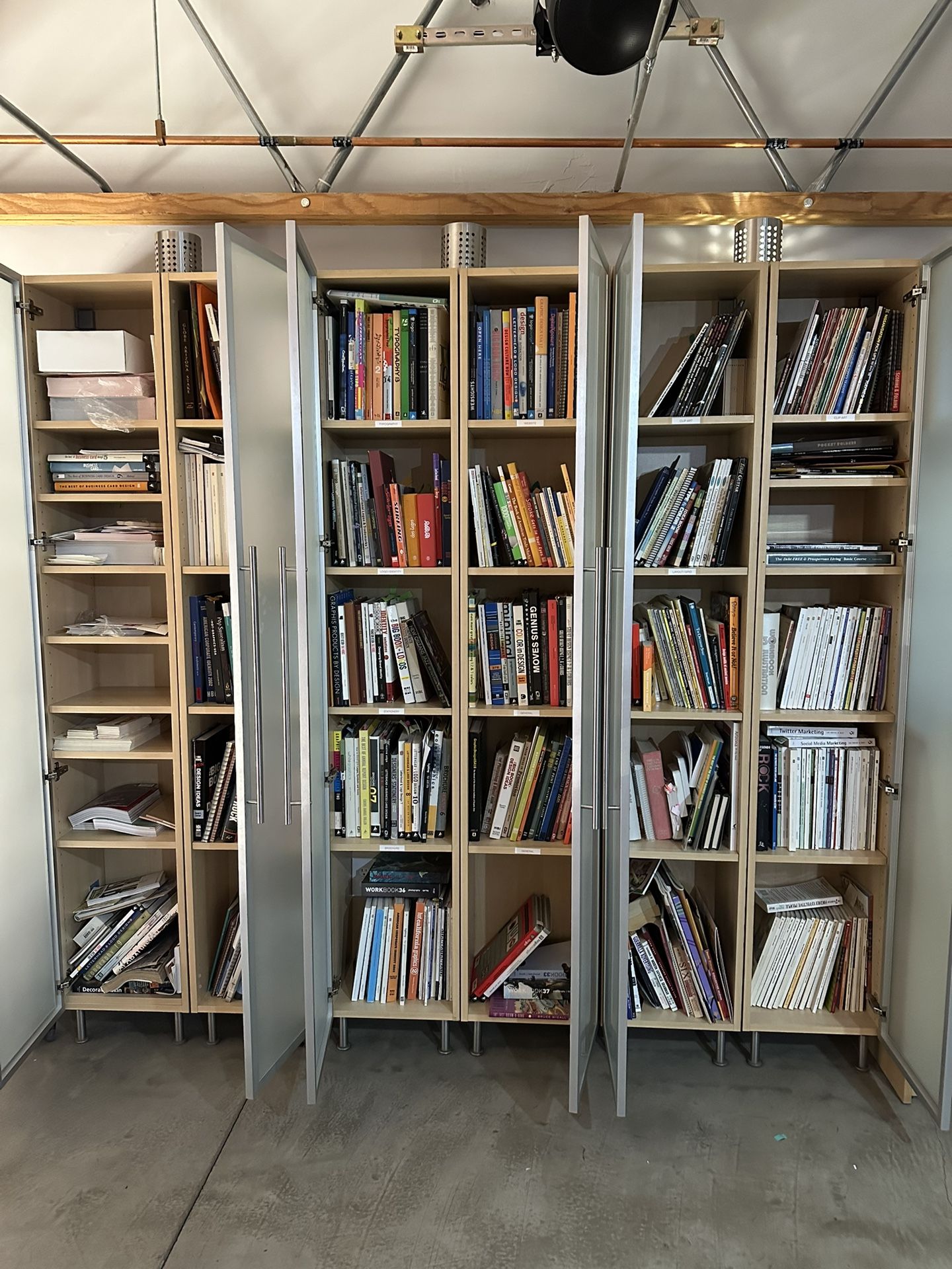 GRAPHIC DESIGN BOOKS!