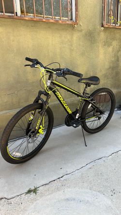 Mongoose Excursion Mountain Bike, 24-Inch wheels