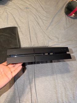 PS4 (CONSOLE ONLY) + GAMES