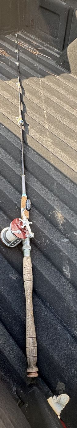 Vintage Penn Jigmaster No. 500 Fishing Reel With Fishing Rod