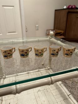 Porcelain Hand Painted Tea cup 1940s