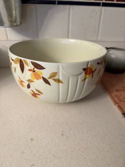Vintage Hall Tea Autumn Leaf Nested Mixing Bowl 