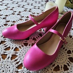 HOT PINK WOMENS SHOES SIZE 38