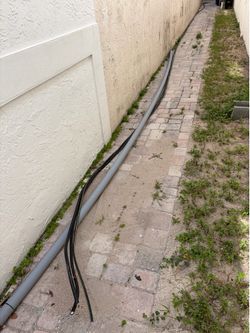Wire two 4/0 and one 1/0 aluminum