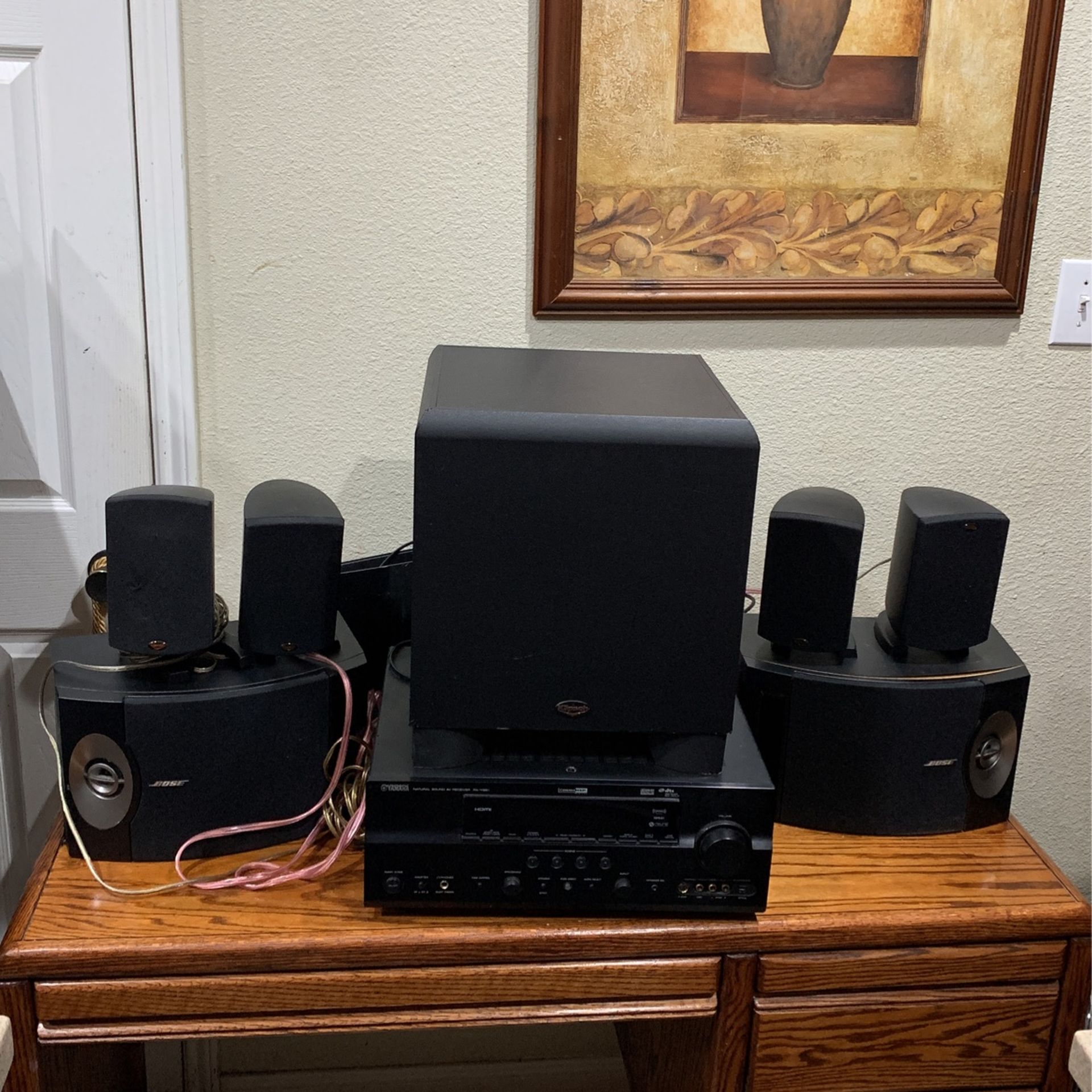 Yamaha Receiver RX-V661 W/2Bose Speakers /Klipsch KSW-10 Subwoofer & Klipsch Quintet 2 Black Speakers (all Ready Wired Ready To Turn On)