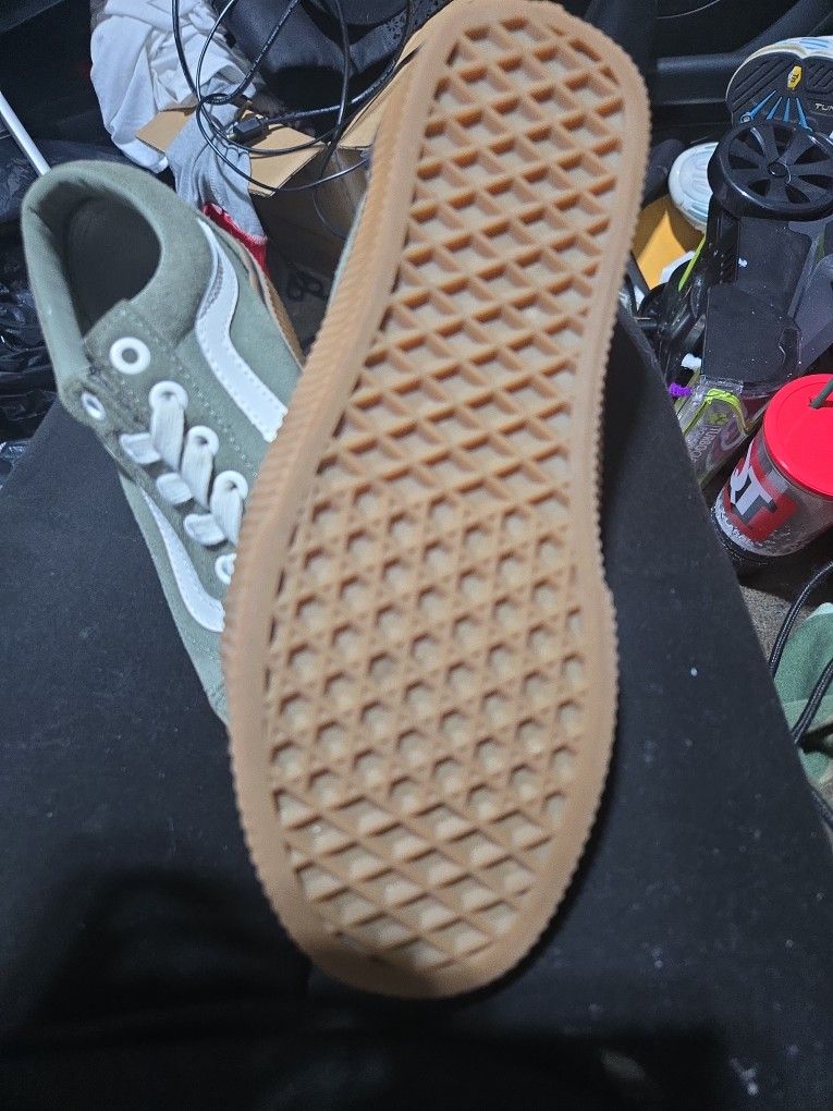 VANS SIZE 6. 5 womans Brand New $40