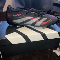 ADIDAS PREDATOR FG PRO SIZE 10