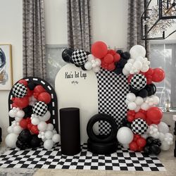 Balloon Garland & Backdrop