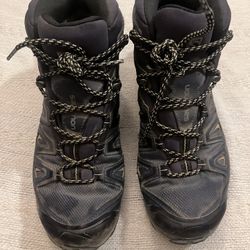 Salomón Women’s Dark Blue Lace-Up Trail Boots