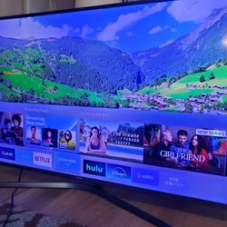 60" Samsung smart tv 4k great condition.  Great quality pic no scratch come with original remote 