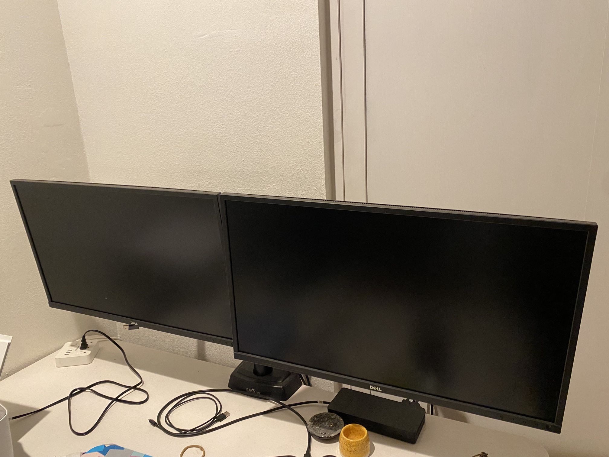 2x Dell 27" Monitors with Varidesk Dual Monitor Mount