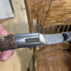 Vintage Pfluger 5’ Metal Rod