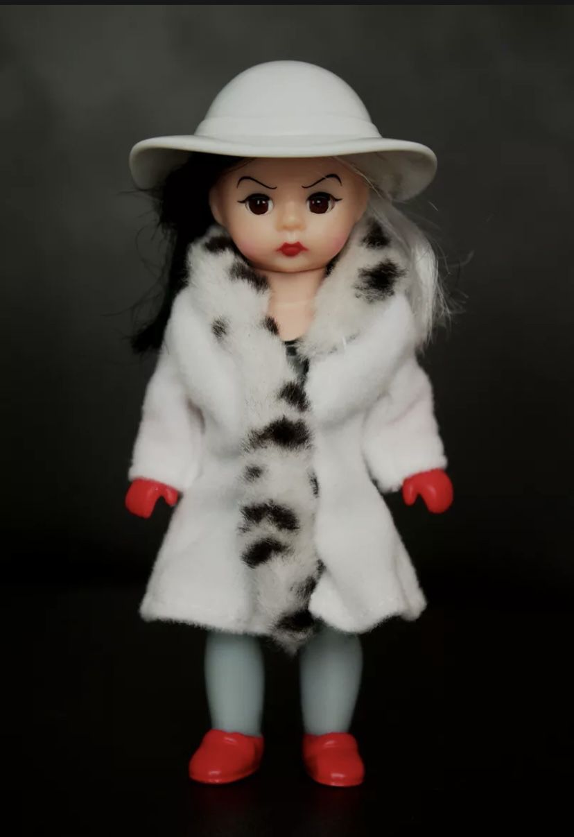 Cruella De Vil Collection Doll