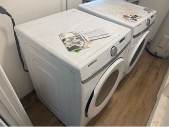 $325 OBO Samsung Washer and Dryer (Scratches & Wear, Runs Perfectly)