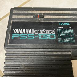 Yamaha Keyboard 