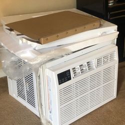 Brand New Whirlpool Window Air Conditioner - Never Used!