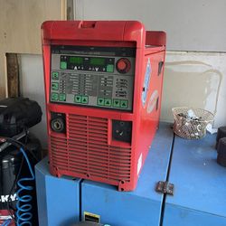 Welder Mig/mag/tig  Fronius Trans Synergic 4000