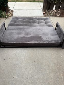 Dog bed