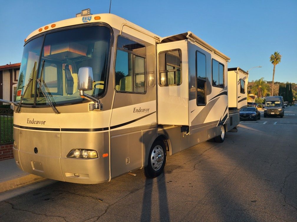 2002 Holiday Rambler Endeavor