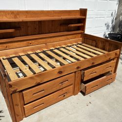 Kids Twin Size Bed