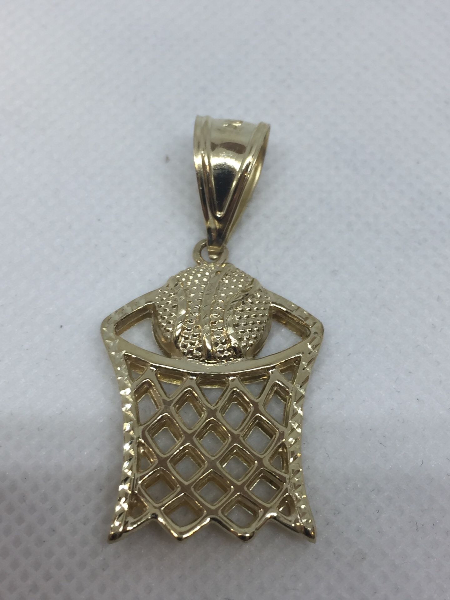 10K Y Gold Basketball Charm
