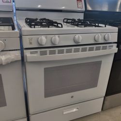 New GE
30 in. 4.8 cu. ft. Freestanding Gas Range in White