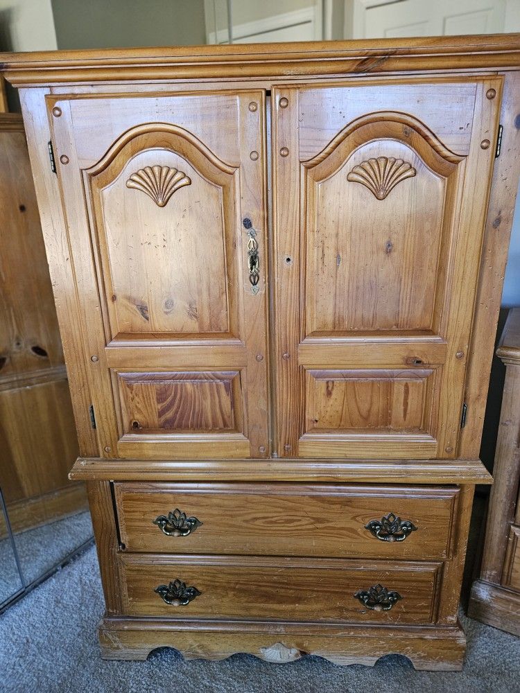 Armoire