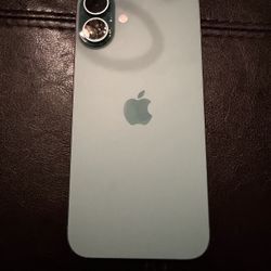 iPhone 16 Plus 