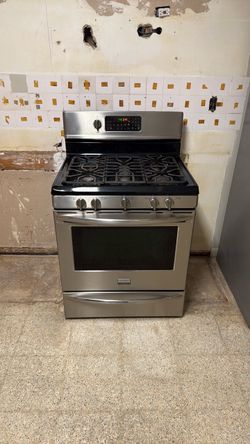 Frigidaire Gas Stove