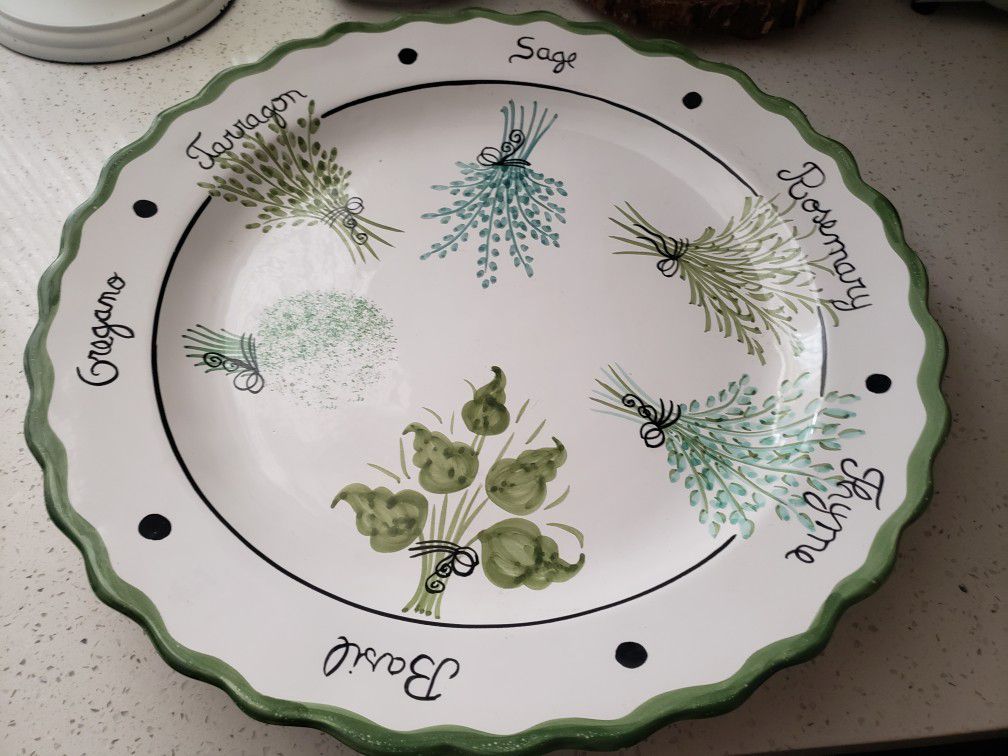 🌿Beautiful Large Shallow Herb Themed 🌿 Pasta Serving or Display Dish