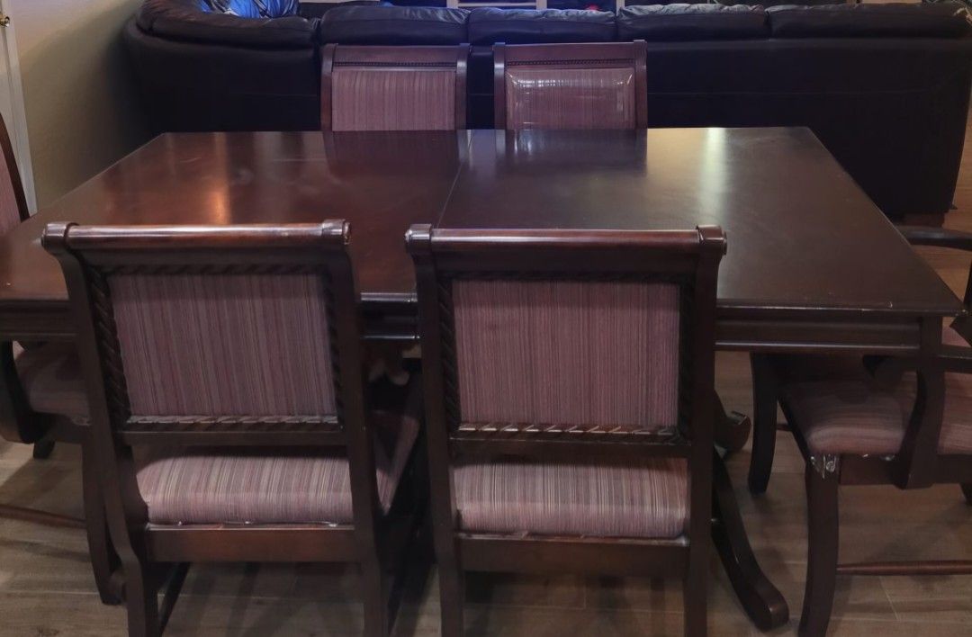 Dining Table Seats 8