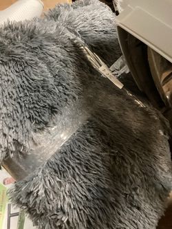 Gray Fluffy Faux Fur Throw carpet