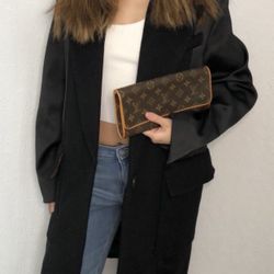 Louis Vuitton 🇫🇷 Made in France 🇫🇷 Pochette Twin clutch NO STRAP