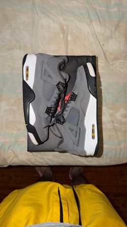 Jordan 4 Cool Grey