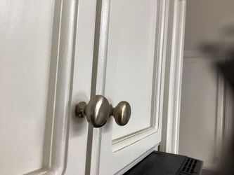 Cabinet Hardware