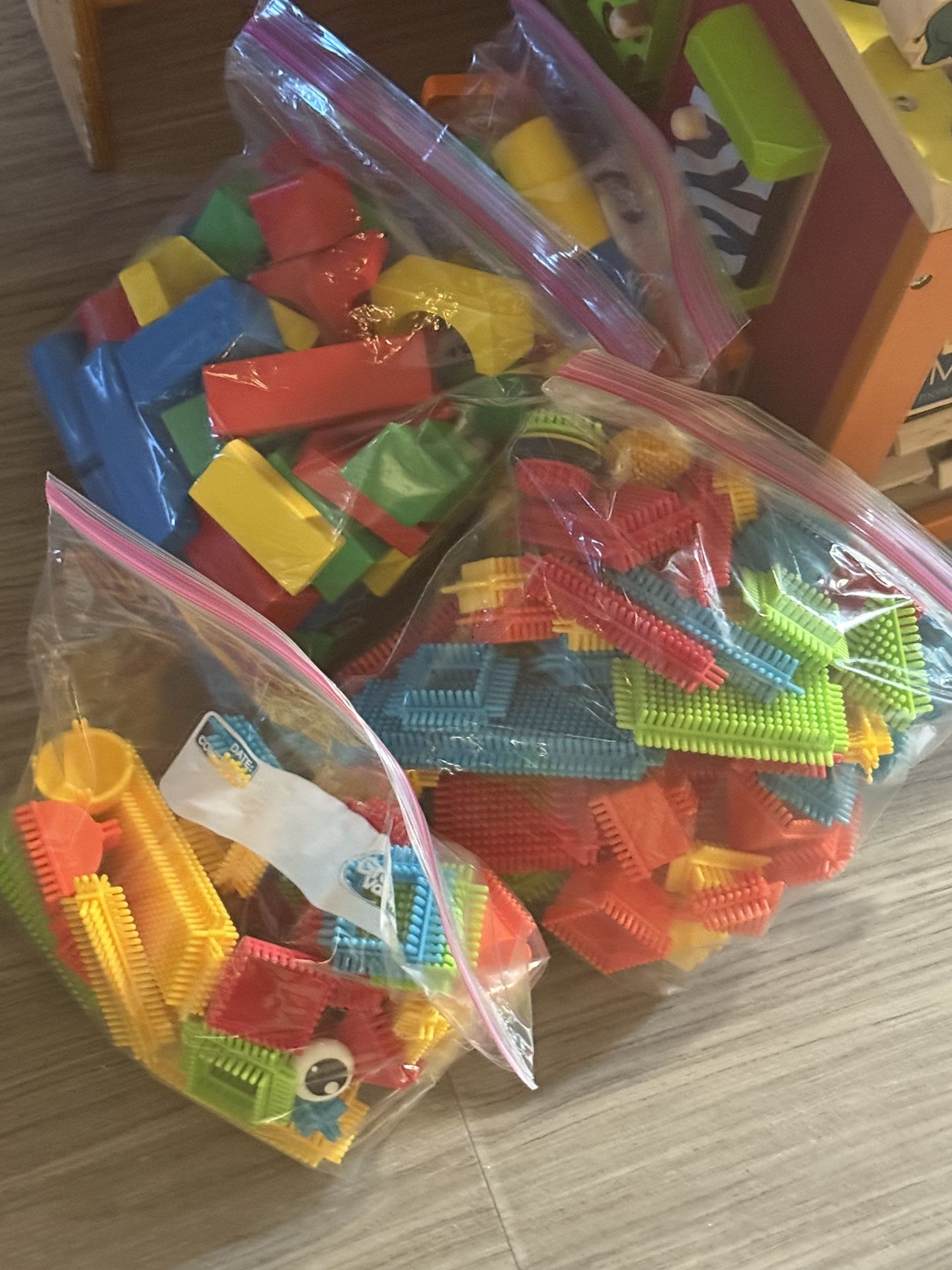 Free Toys And Toy Box