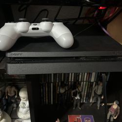 ps4 slim 