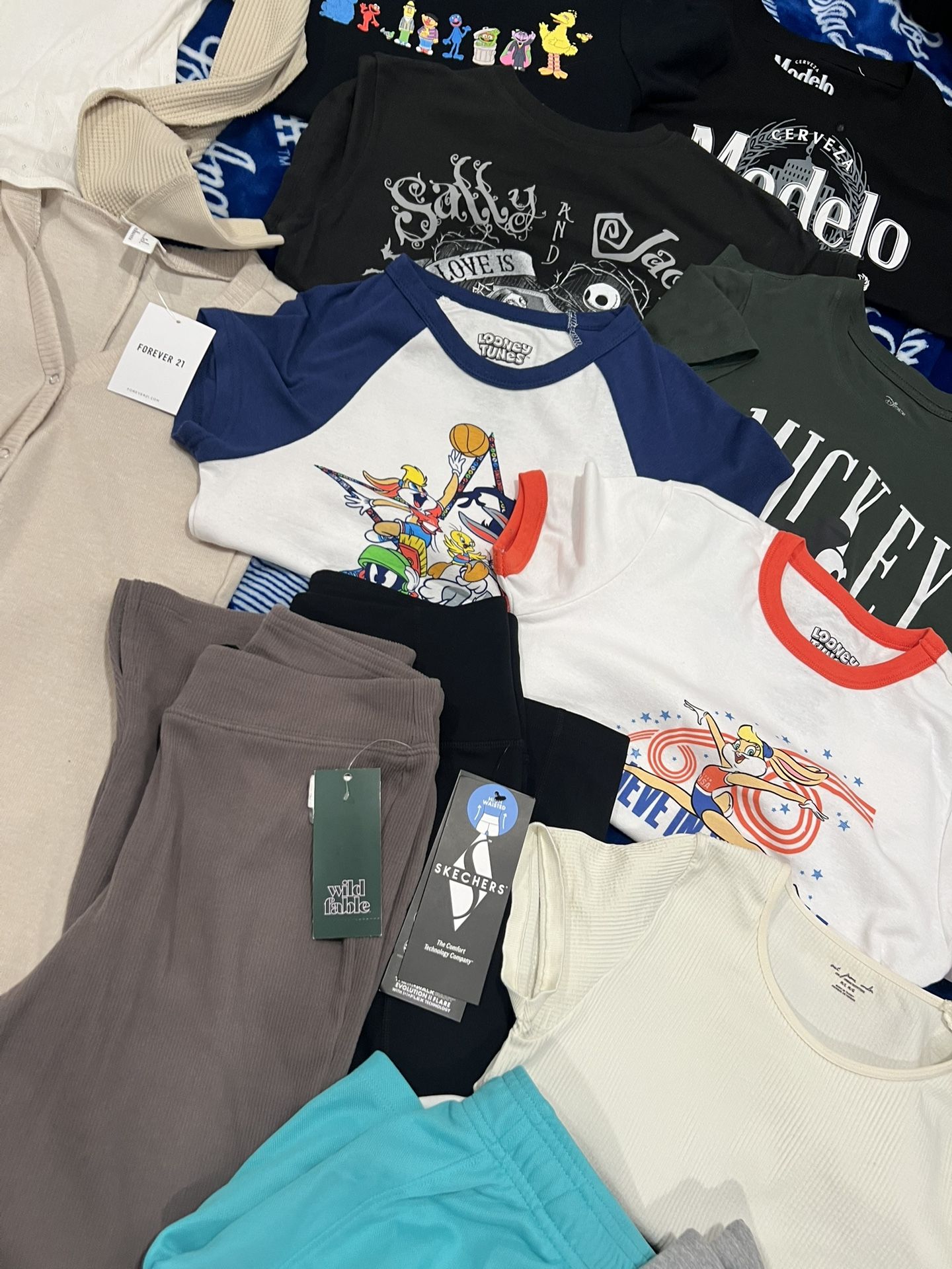 Woman’s Clothing Bundle