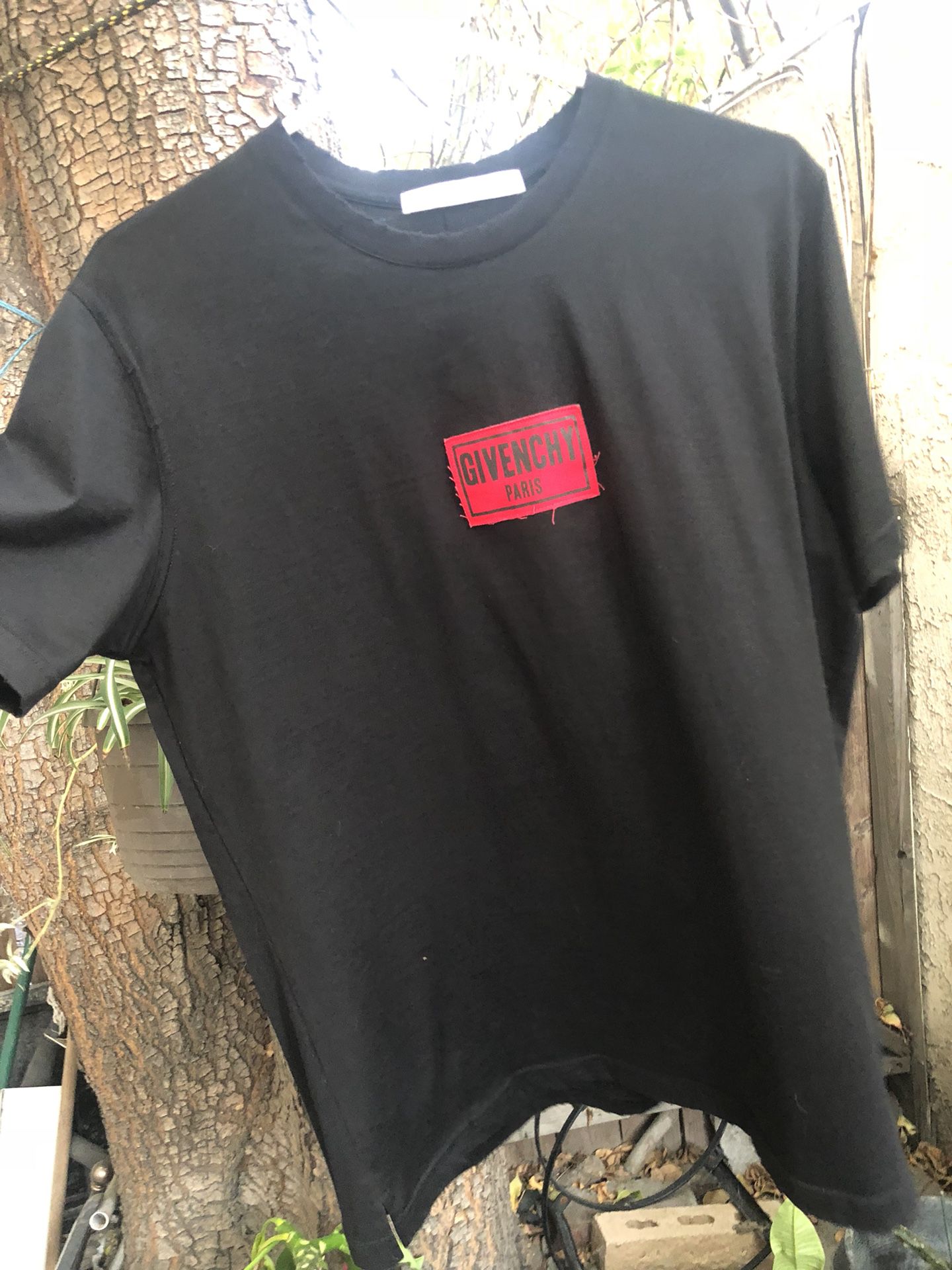 Givenchy Paris box T-shirt for in Chino Hills, CA - OfferUp