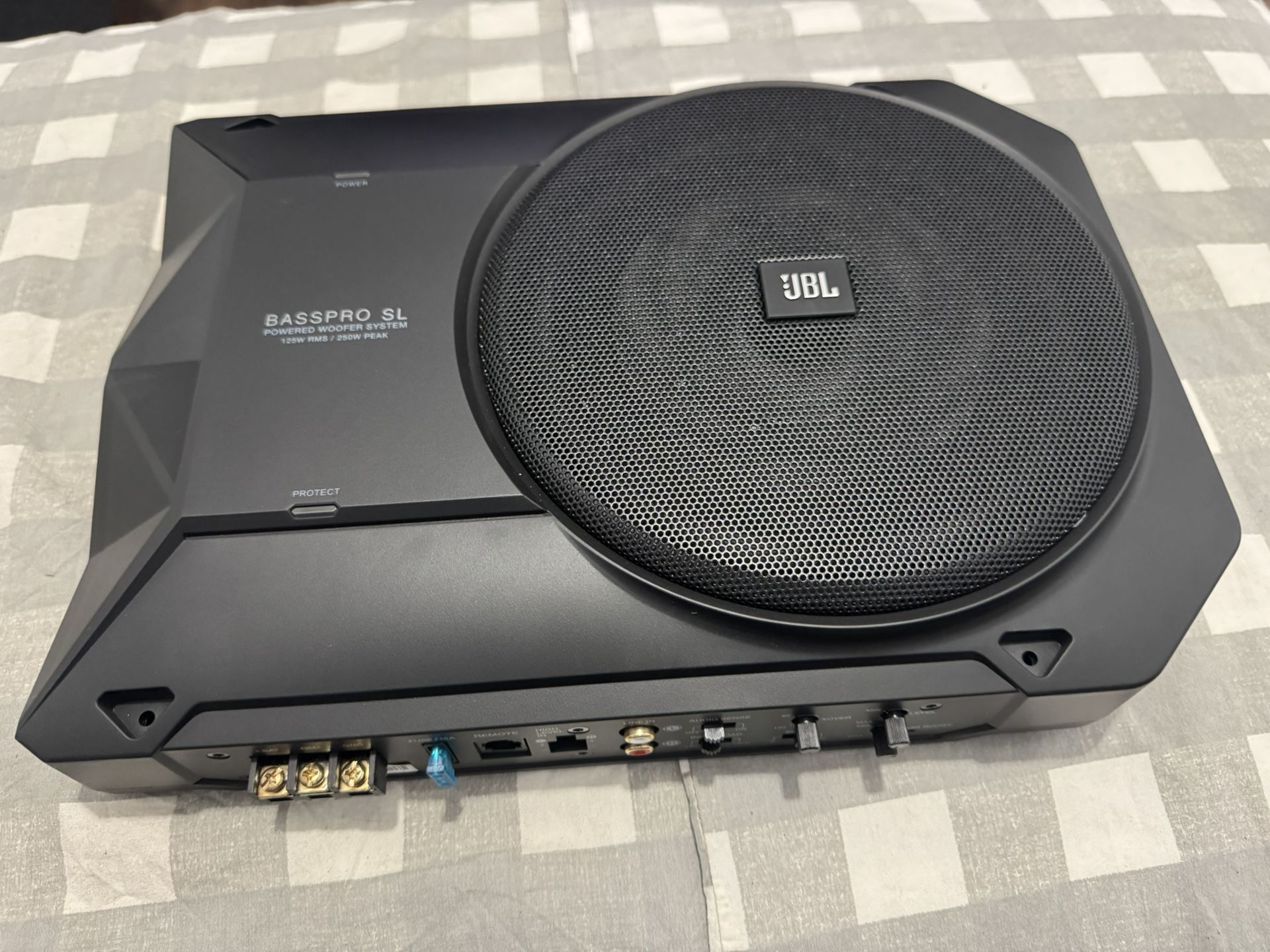 JBL BassPro SL 8-inch 125W RMS Powered Under-Seat Compact Subwoofer Enclosure System (250 watts RMS: 125 watts), Black