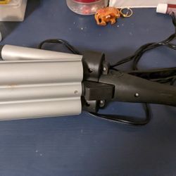 Revlon 3 Barrel Jumbo hair Waver