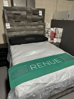 Queen Bedroom Set