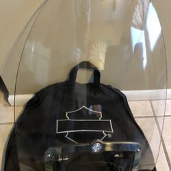HARLEY DAVIDSON DETACHABLE WINDSHIELD SOFTAIL HD 14688-97