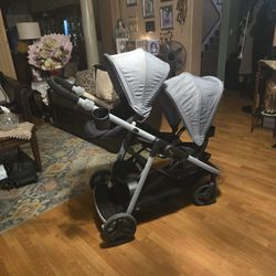 Graco Double Stroller Also Set And Stand As New