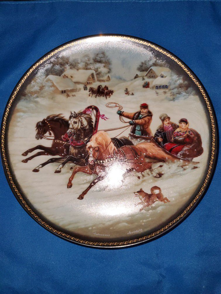 Village Life of Russia Series A Winter Sleigh Ride Collectors plate