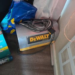 Giant Dewalt Shop HEATER 