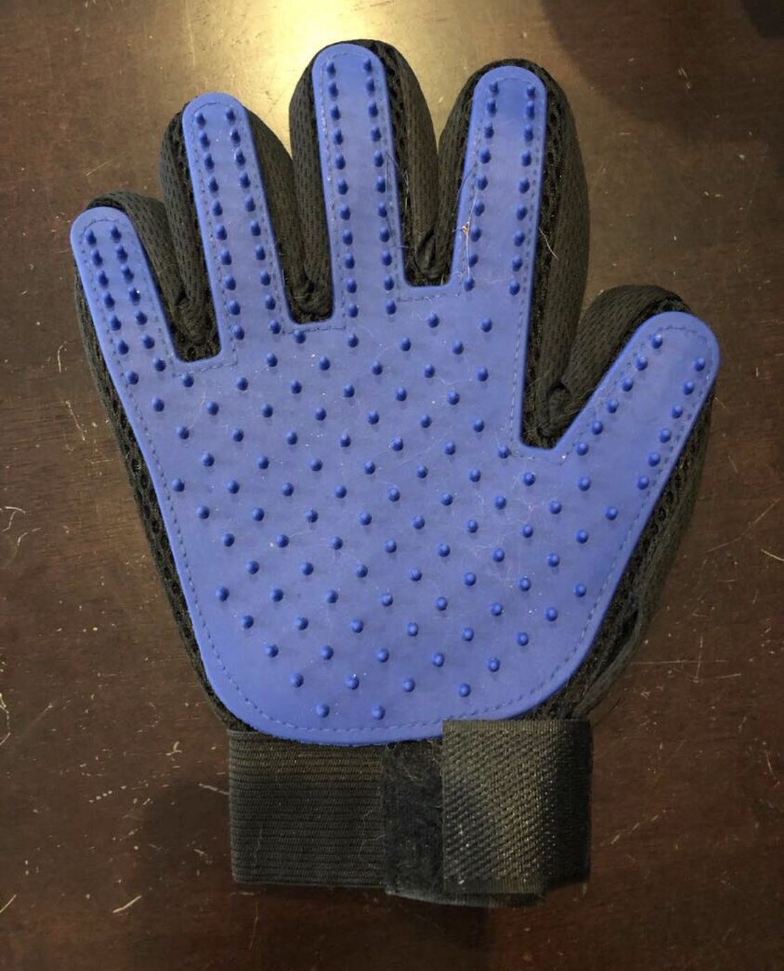 Pet Deshedding Glove